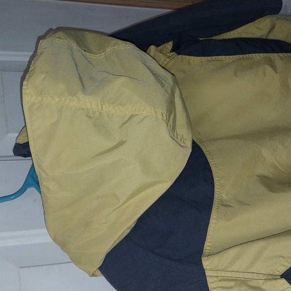 Columbia "Challenge Series" Full Zip Woman's Small Jacket W/ Hood Yellow/Gray - Picture 3 of 11